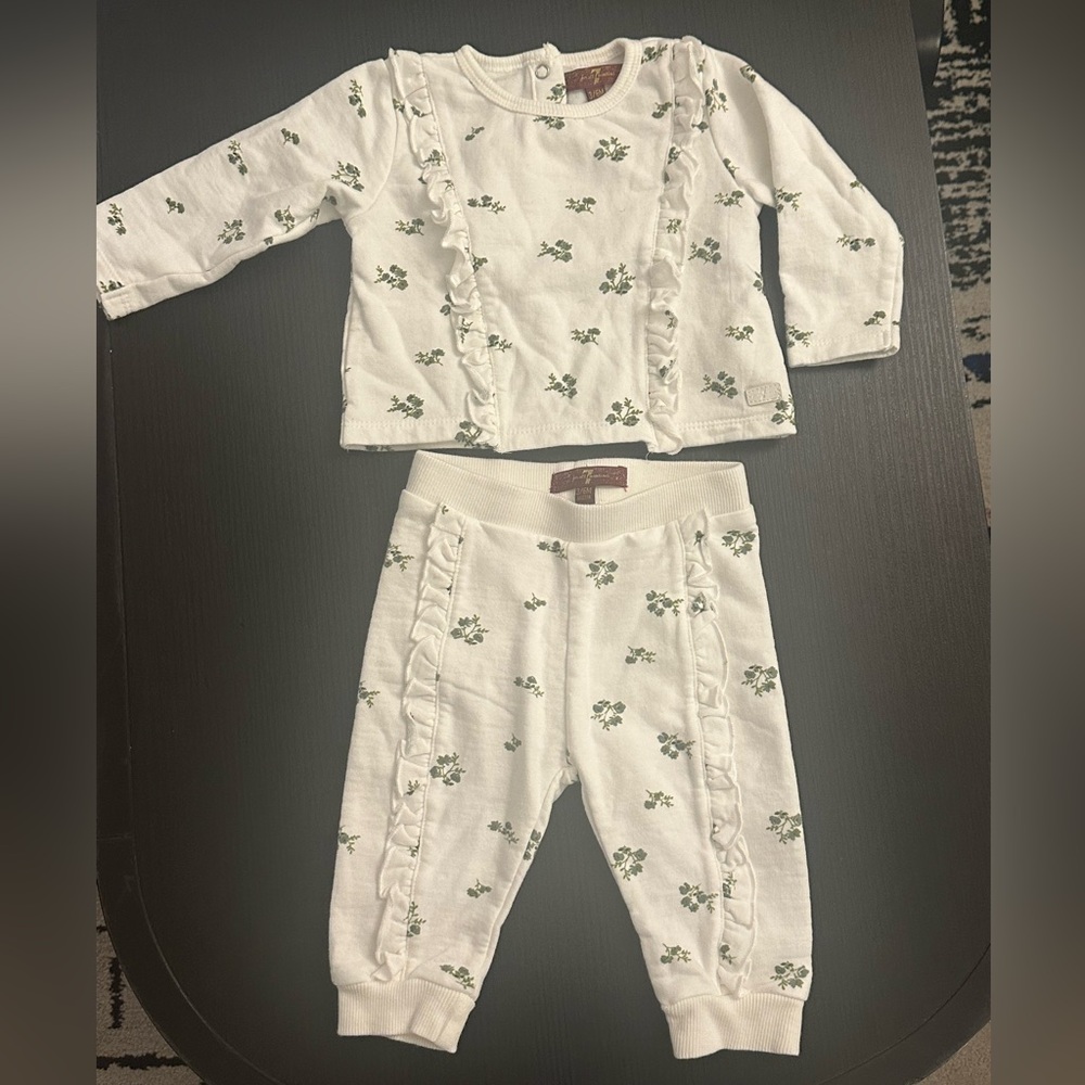 7 For All Mankind White and Green Kids Girls top and pants Set